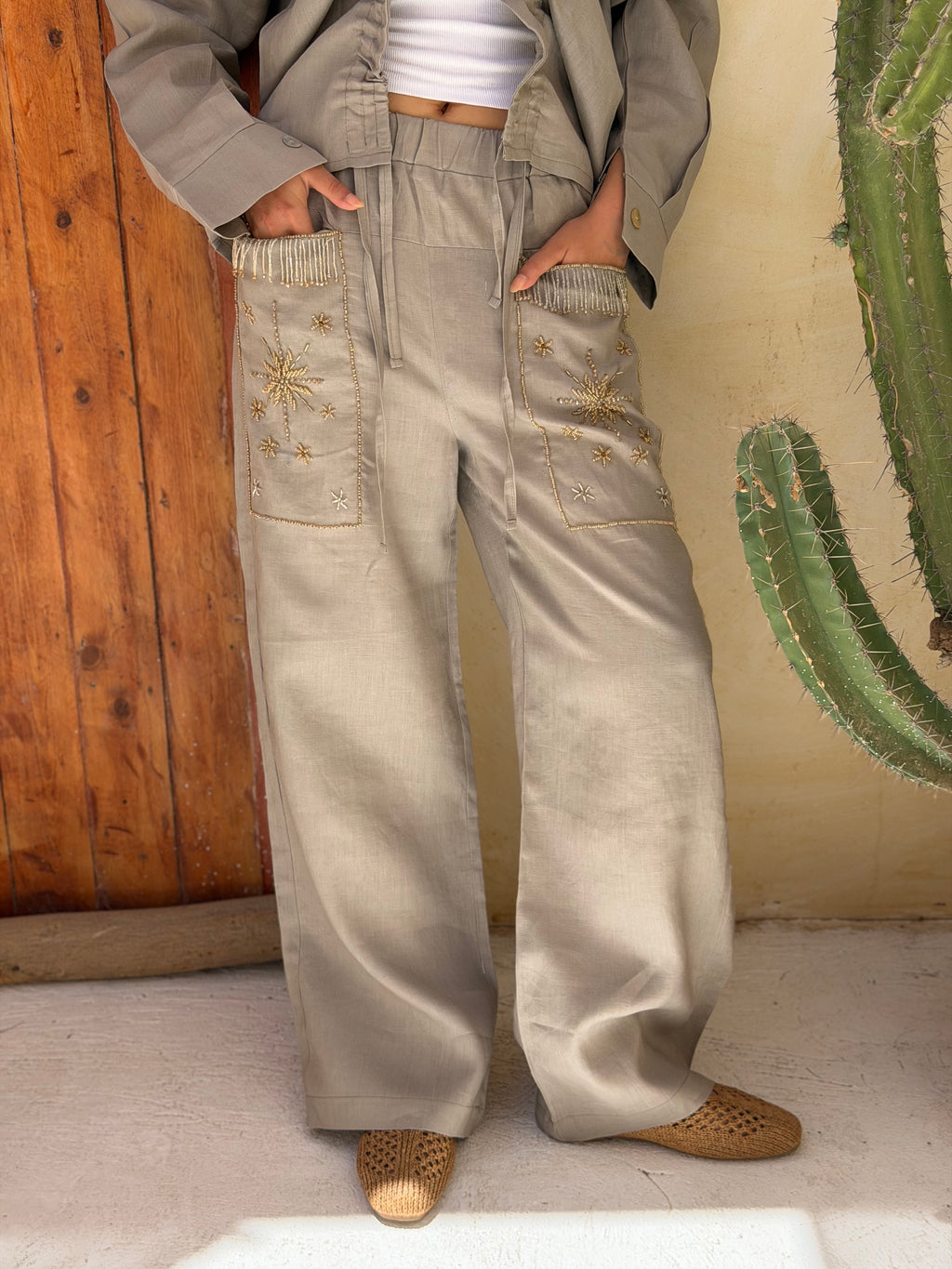 The Nomad Set in Taupe