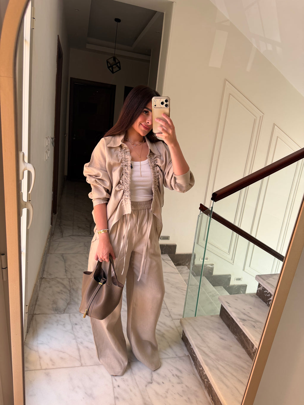 The Nomad Plain Set in Beige