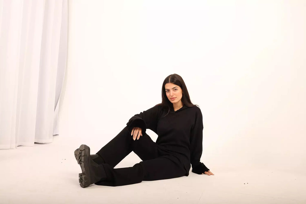 Furline Black Knit Set